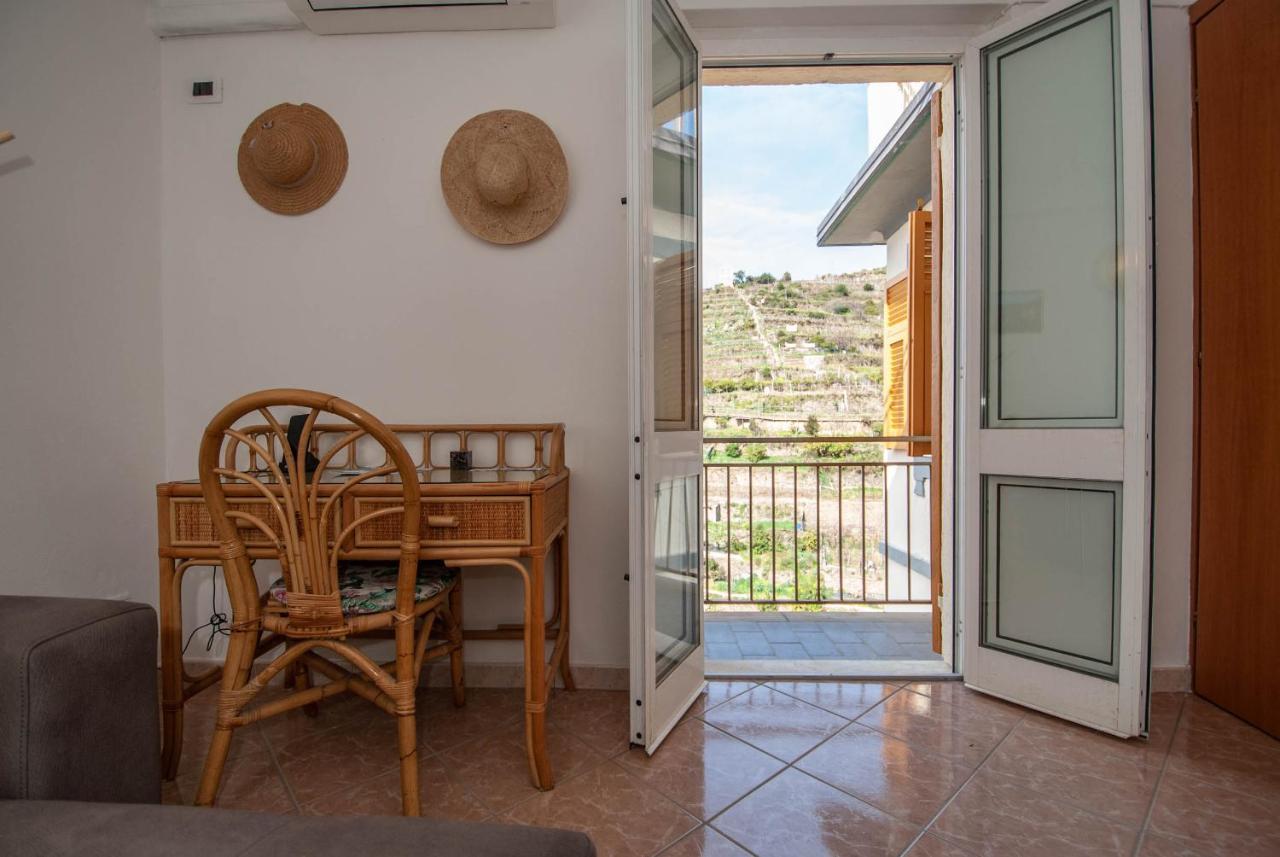 Luxury Seaview Apartments Manarola By Arbaspaa Exterior foto
